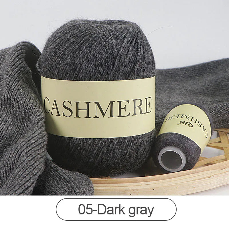 Ladies Cashmere Yarn Anti Pilling Soft Hand Knit Wool Balls