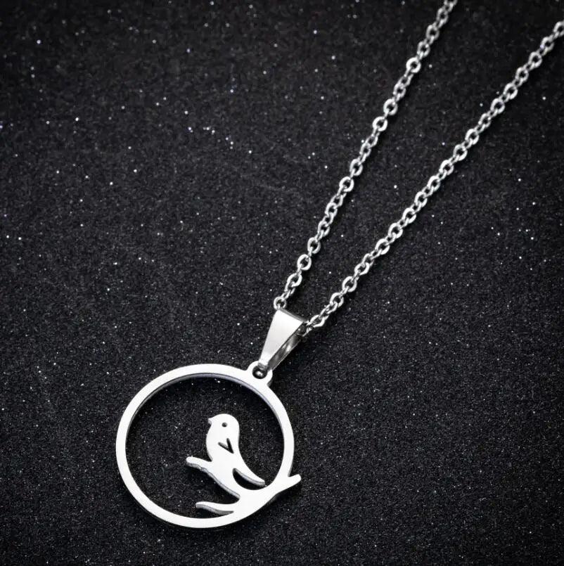 SMJEL Wild Animal Necklace Stainless Steel Hummingbird Necklaces & Pendants Cute Eagle Phoenix Swallow Birds Necklace collares