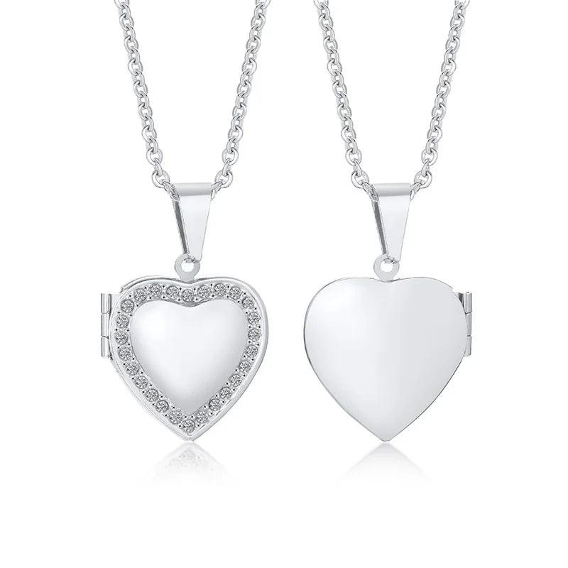 Vnox Monogram Floral Oval Heart Locket Pendant Necklaces for Women Men, Stainless Steel Photo Frame Promise Love Keepsake Collar
