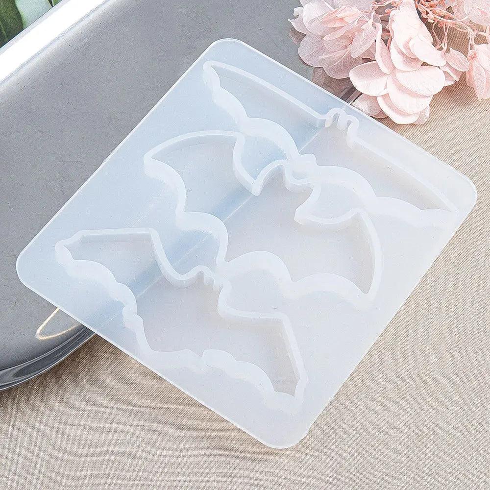 1PC Halloween Bat Silicone Mold Epoxy Resin Mold for DIY Jewelry Making Cake Decoration Baking Mold