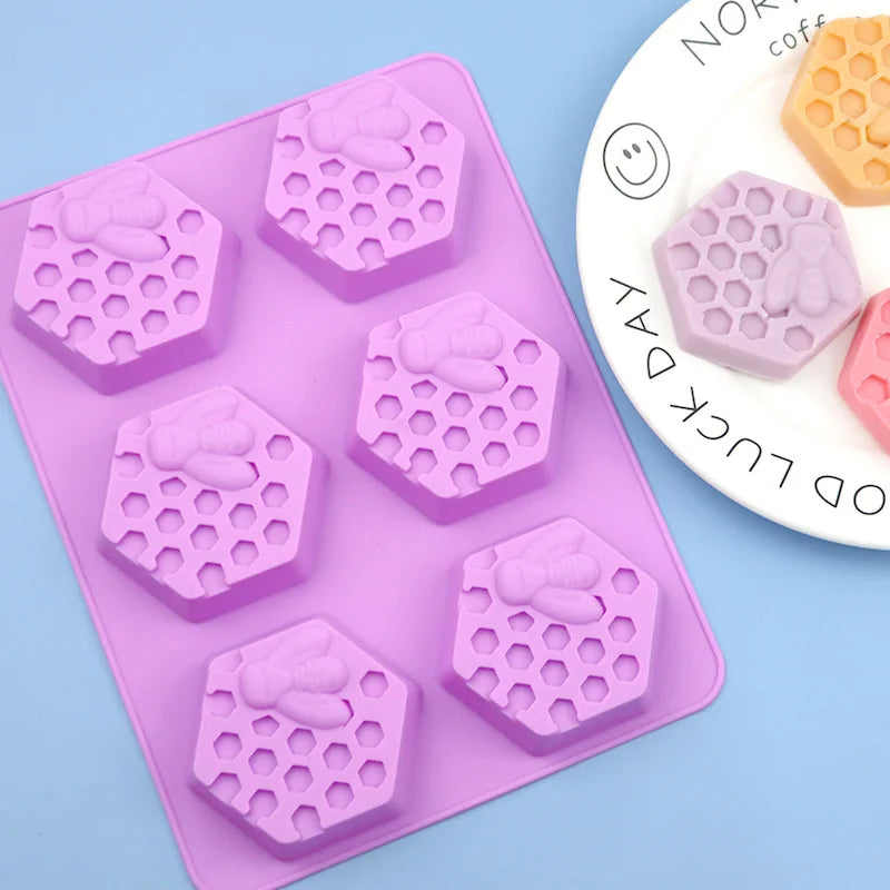 3D Handmade Soap Silicone Mold 6-Piece Bee Shape Silicone Mold DIY Handmade Soap Mold Homemade Honeycomb DIY Cake Mold