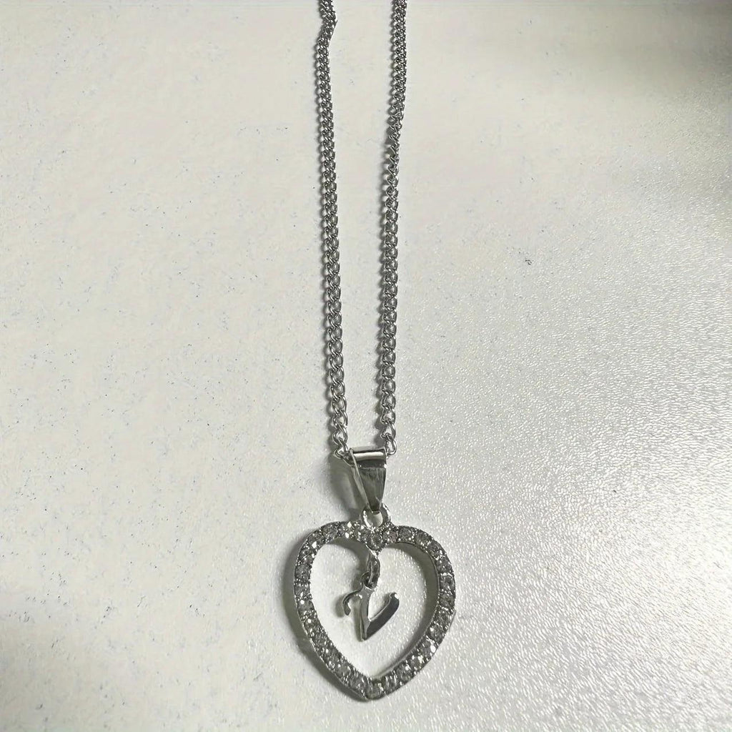 Bohemian Style Heart-shaped Letter Pendant Necklace, Wedding Party Gift For Men And Women,Delicate Gift for Men And Women