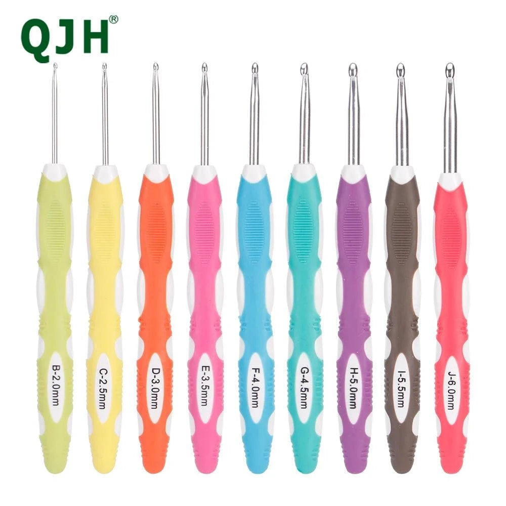 QJH 9 PCS Longer Ergonomic Crochet Hook Set Smooth Soft Grip Handles Crochet Knitting Needles for Arthritic Hands,Beginners