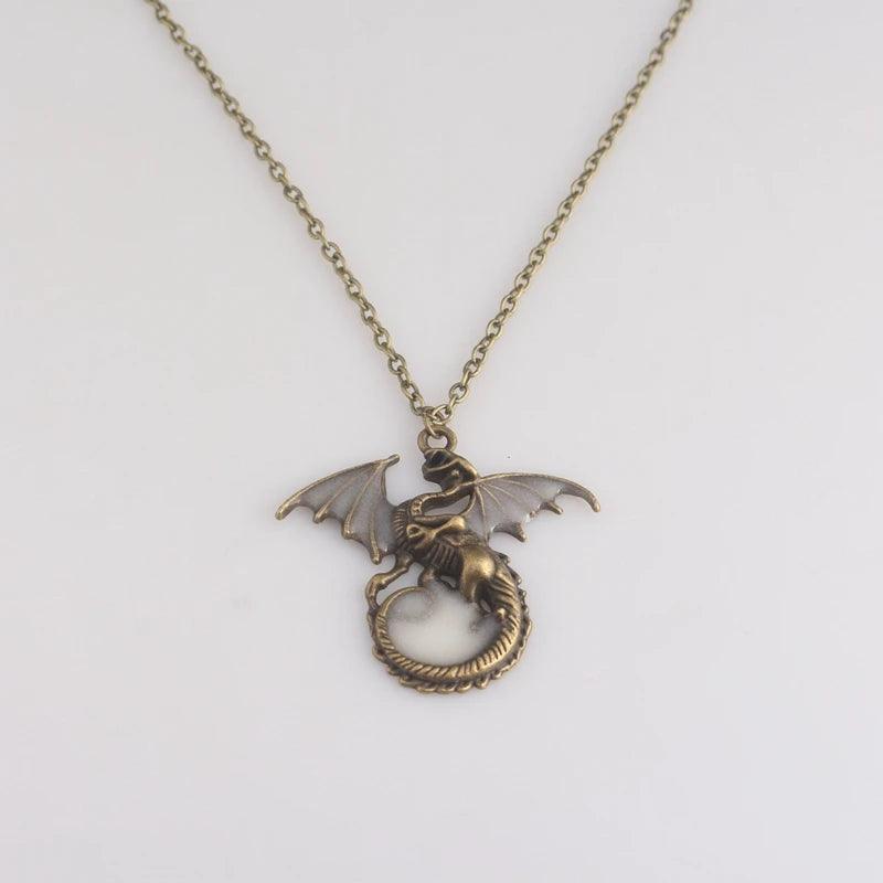 Fire and Blood House Targaryen Dragon Necklace A Song of Ice and Fire Metal Pendant Necklace for Women Men Fans Choker Jewelry