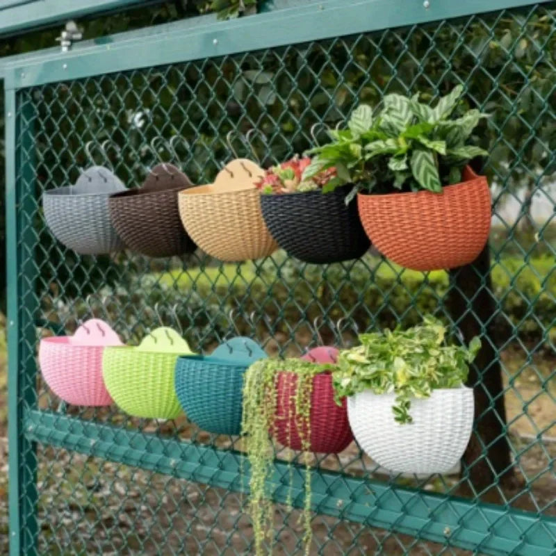 European Style Imitation Rattan Wall Hanging Half Round Flowerpot Planter Semicircular Wall Flower Pot Balcony Household Outdoor