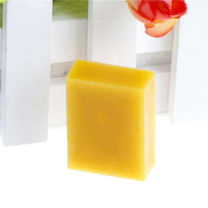 Natural Pure Beeswax 15G Cosmetic Wax For Maintenance Protect Wood Furniture