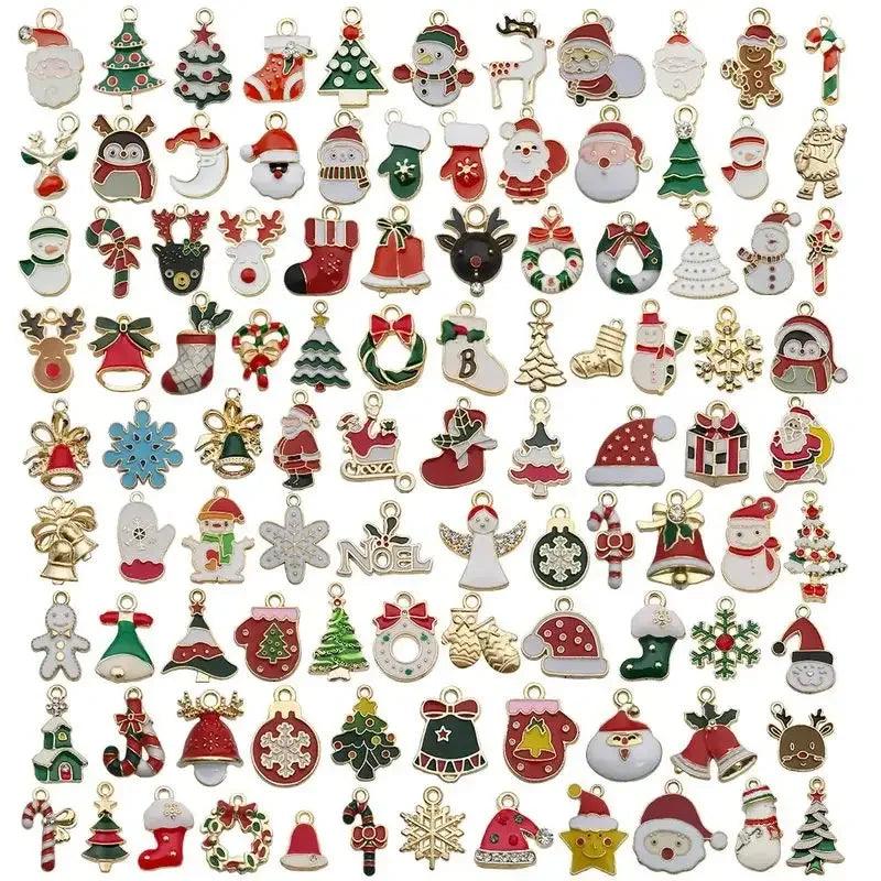 Randomly 30/50 pieces of mixed color Christmas style patterned enamel alloy small pendant jewelry making accessories DIY access