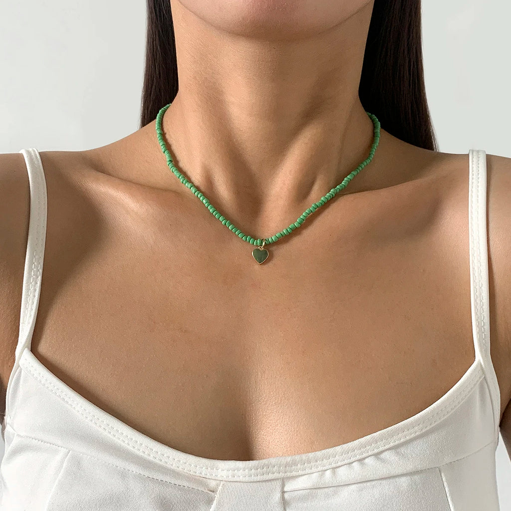 Small Seed Beads with Heart Pendant Necklace for Women Trendy Ladies Beaded Chain on Neck Choker Collar 2024 Fashion Jewelry Acc