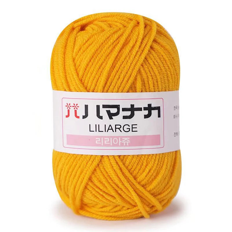 Soft Milk Cotton Knitting Yarn 25g Anti-Pilling High Quality 4ply Crochet Yarn for Scarf Sweater Hat and Doll Craft