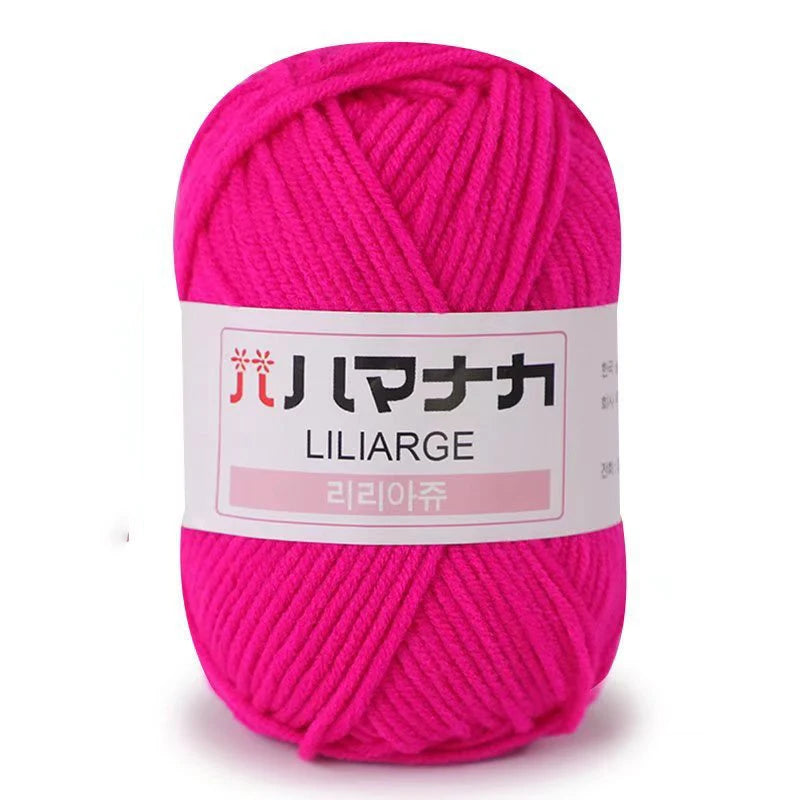 Soft Milk Cotton Knitting Yarn 25g Anti-Pilling High Quality 4ply Crochet Yarn for Scarf Sweater Hat and Doll Craft