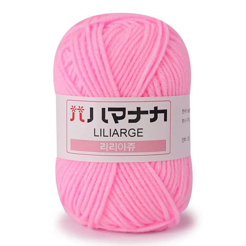 Soft Milk Cotton Knitting Yarn 25g Anti-Pilling High Quality 4ply Crochet Yarn for Scarf Sweater Hat and Doll Craft