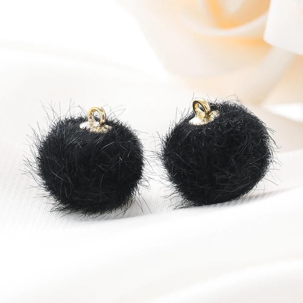 10pcs Plush Fur Covered Ball Beads Charms Pompom Beads Pendant for DIY Necklace Earring Bracelet Pendant Jewelry Making Supplies