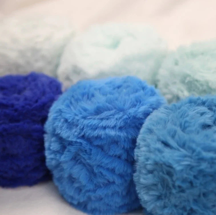 Super Soft Faux Fur Eyelash Yarn for Crochet and Knits 100g