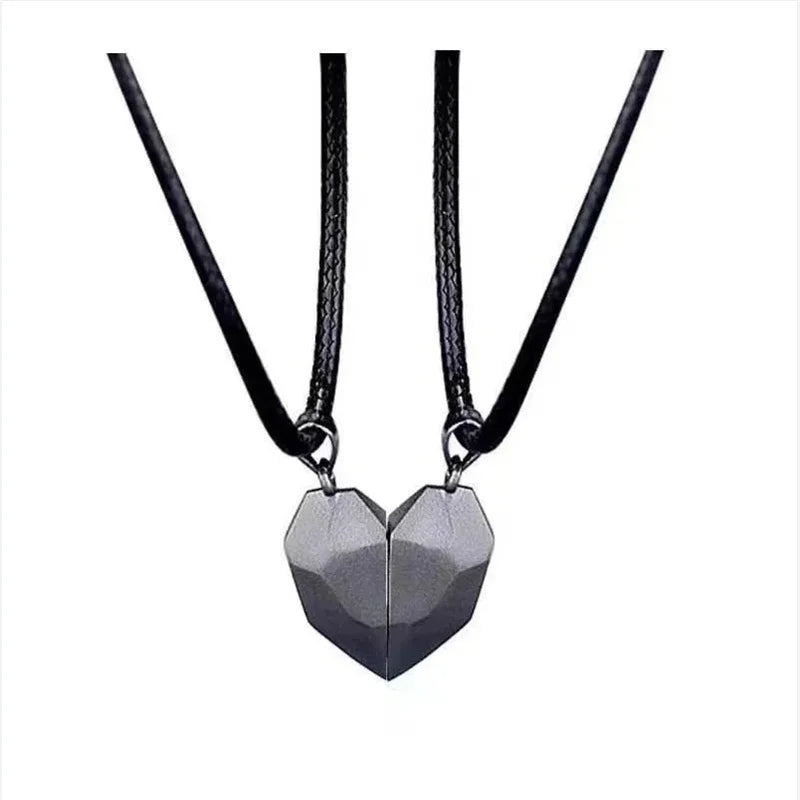 Korean Fashion Magnetic Couple Necklace For Lovers Gothic Punk Heart Pendant Necklace For Men Women Necklaces Party Gift Jewelry