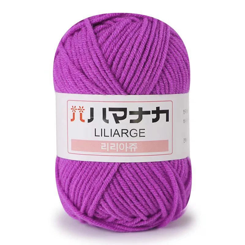 Soft Milk Cotton Knitting Yarn 25g Anti-Pilling High Quality 4ply Crochet Yarn for Scarf Sweater Hat and Doll Craft