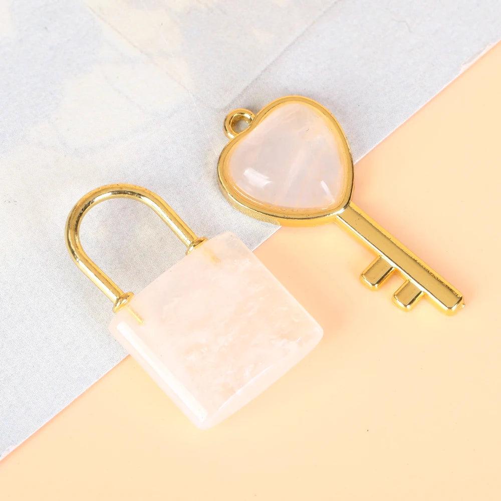 1 Set Natural Crystal Couple Lock Necklace Pendant Set Heart Shaped Key Piece Pink Crystal Amethyst Tiger Eye Stone Lock