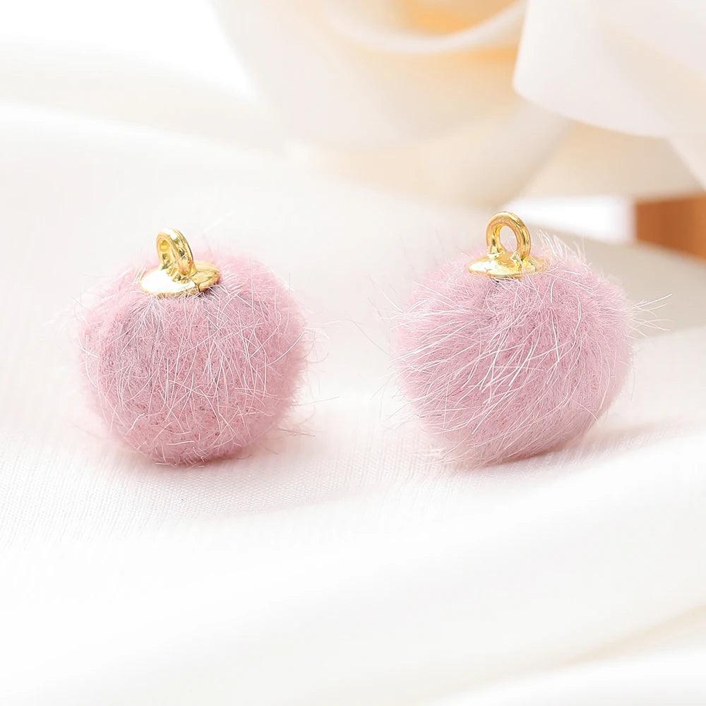 10pcs Plush Fur Covered Ball Beads Charms Pompom Beads Pendant for DIY Necklace Earring Bracelet Pendant Jewelry Making Supplies
