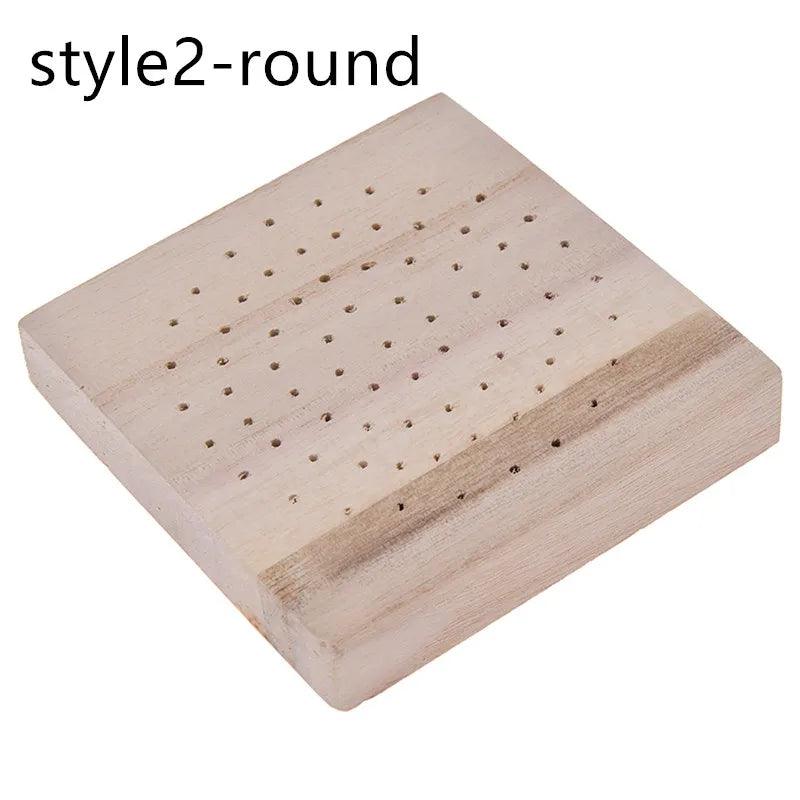 44231895646405