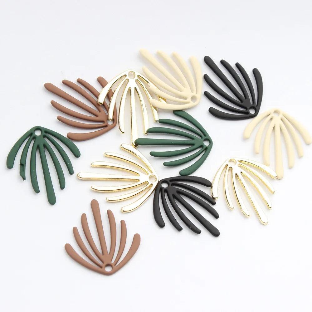 Hand-painted Alloy Geometric Irregular Seaweed Leaf Pendant Charm for DIY Earrings and Jewelry Making 20*22mm 10pcs/lot