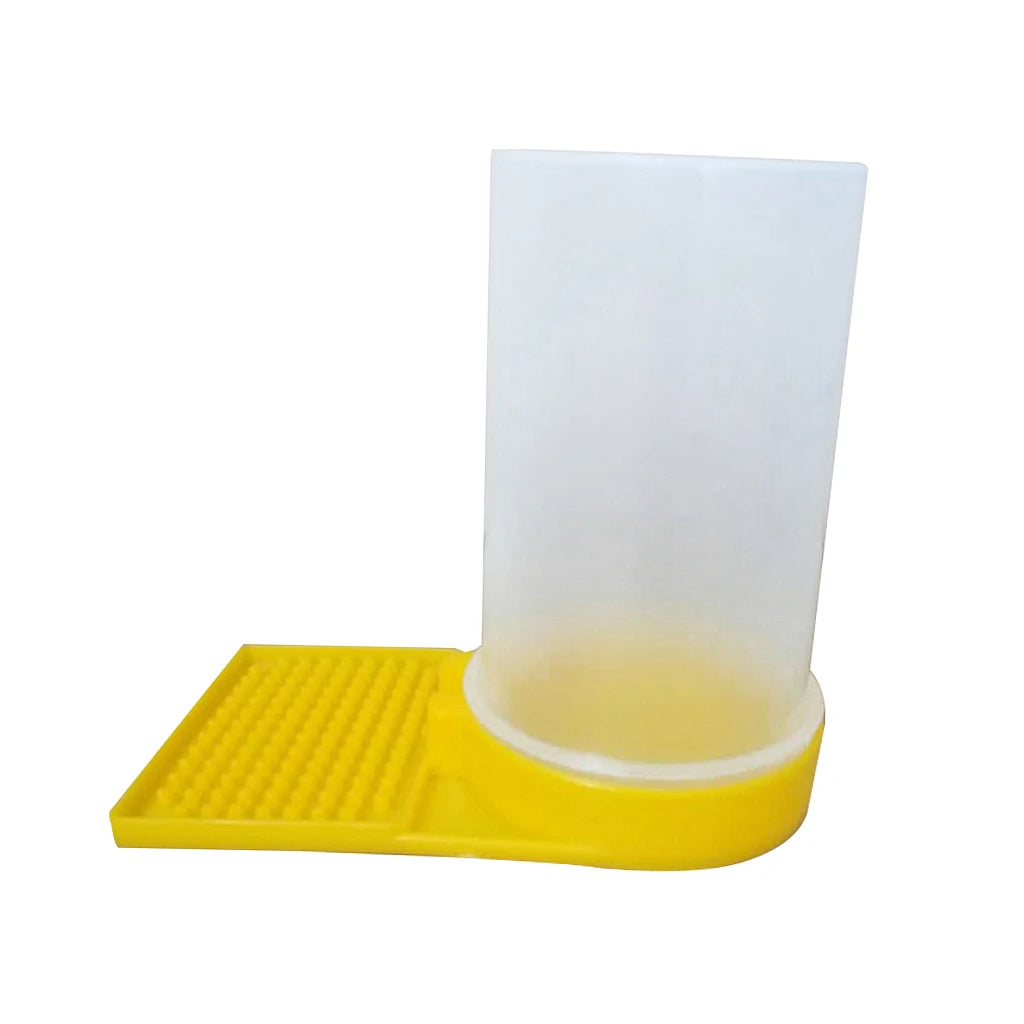 Bee Drinking Nest Plastic Beekeeping Beehive Water Feeder Entrance Farmer 6.69×3.74×3.94inch Beekeeping Tools