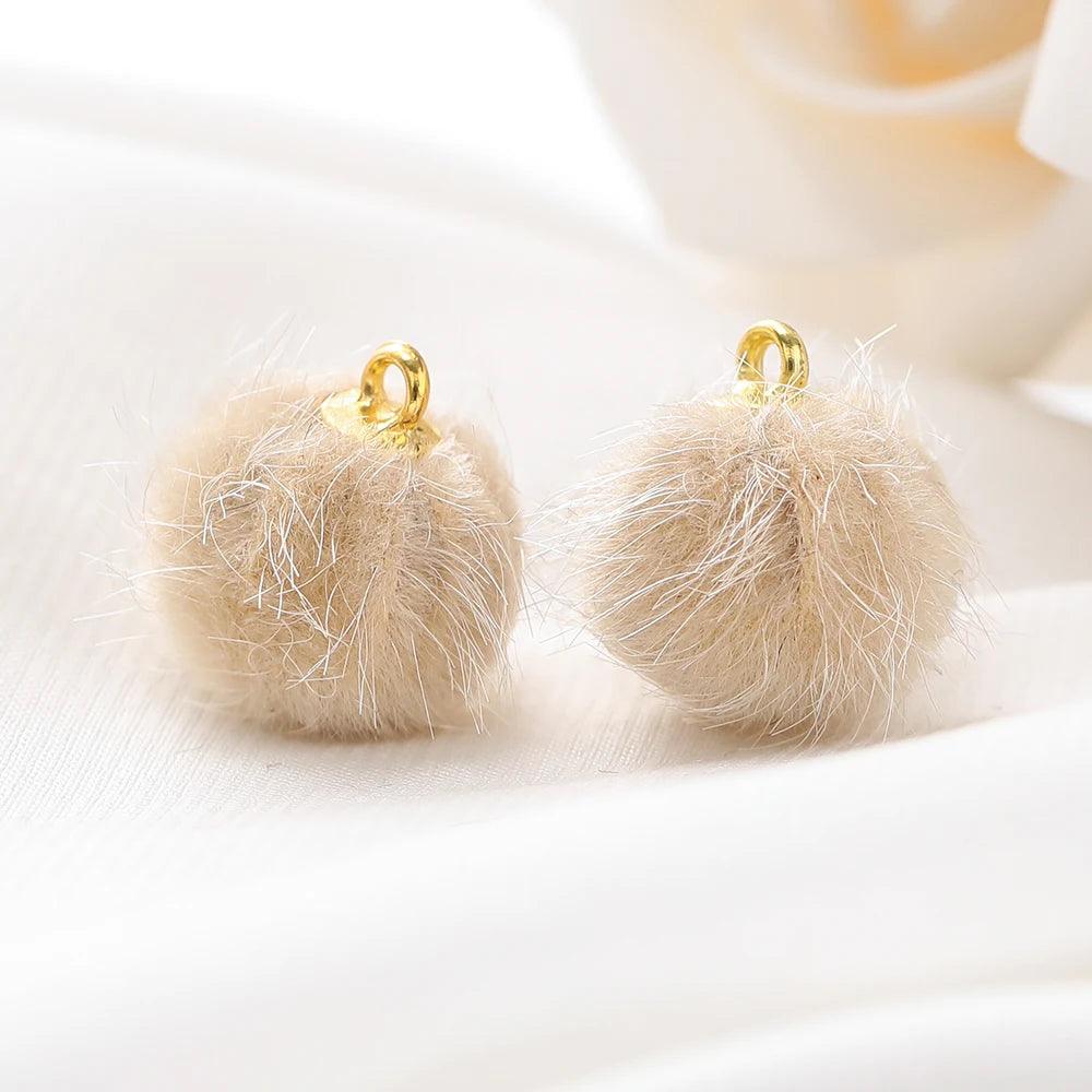 10pcs Plush Fur Covered Ball Beads Charms Pompom Beads Pendant for DIY Necklace Earring Bracelet Pendant Jewelry Making Supplies