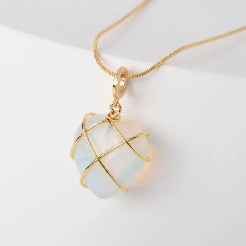 Fashion Cartoon Princess Heart Pendant Necklace Twine with Metal Wire Women Heart-Shaped Collarbone Snake Chain Unique Necklace