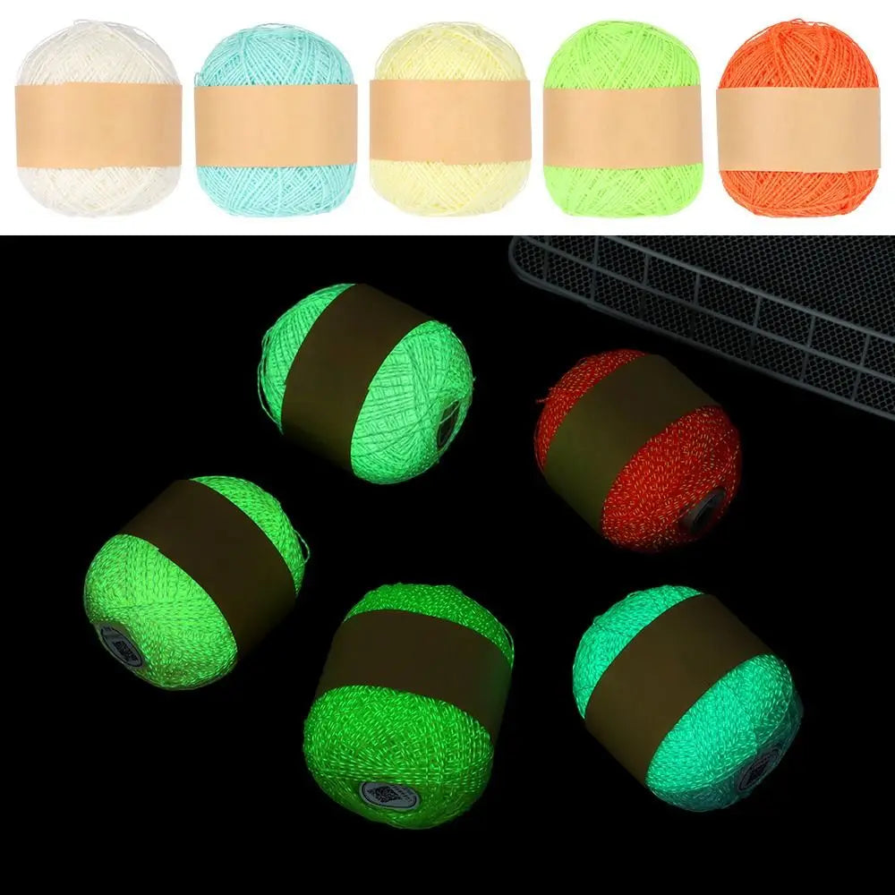 Fluorescent Sewing Handmade Knitting Wool Yarn Glow in the Dark Luminous Chunky Yarn Hand Knitted