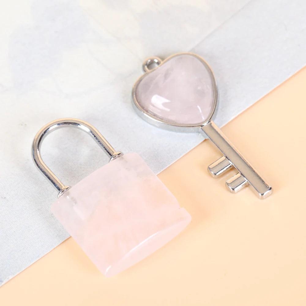 1 Set Natural Crystal Couple Lock Necklace Pendant Set Heart Shaped Key Piece Pink Crystal Amethyst Tiger Eye Stone Lock