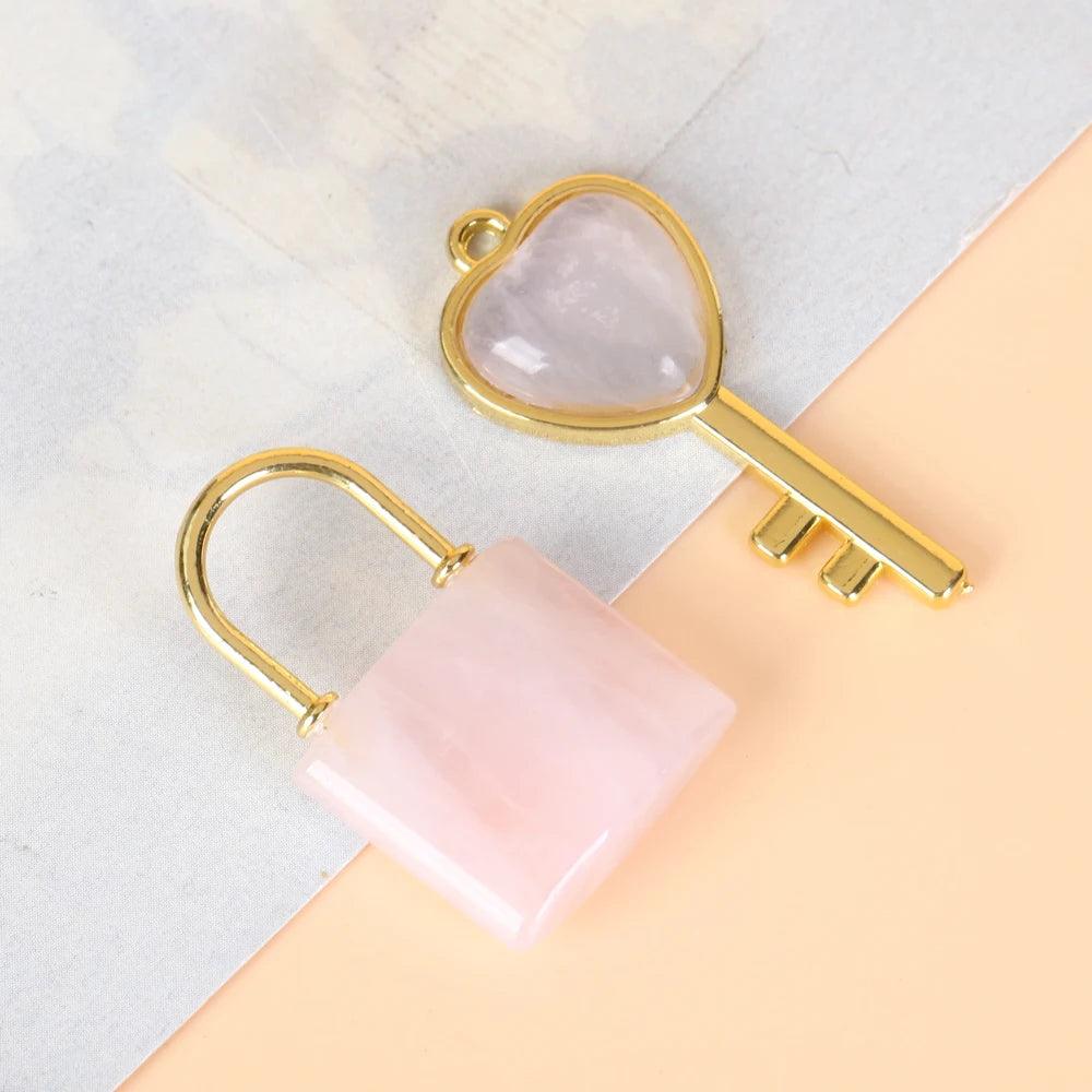 1 Set Natural Crystal Couple Lock Necklace Pendant Set Heart Shaped Key Piece Pink Crystal Amethyst Tiger Eye Stone Lock