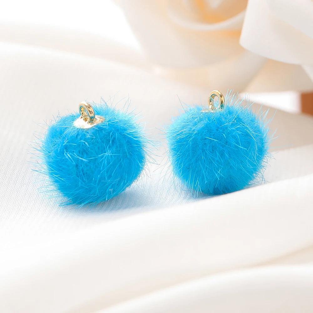 10pcs Plush Fur Covered Ball Beads Charms Pompom Beads Pendant for DIY Necklace Earring Bracelet Pendant Jewelry Making Supplies