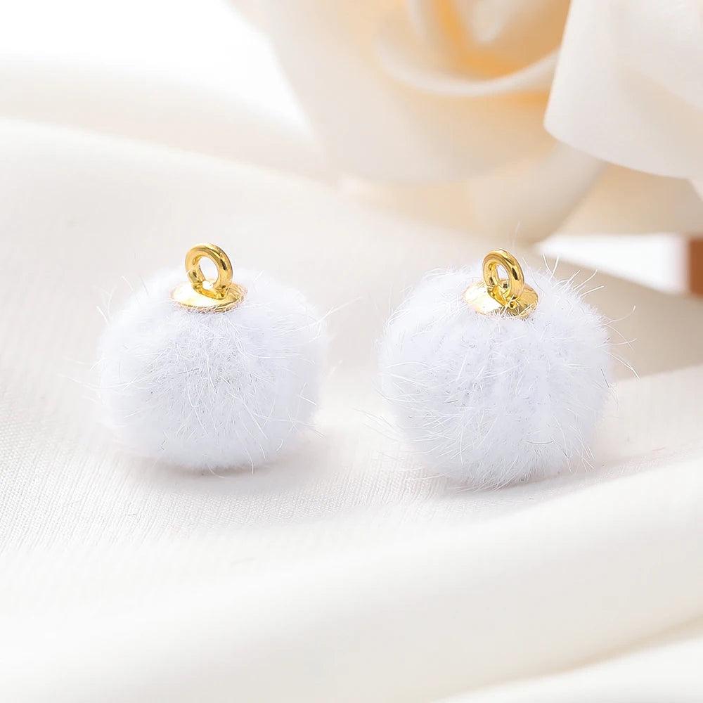 10pcs Plush Fur Covered Ball Beads Charms Pompom Beads Pendant for DIY Necklace Earring Bracelet Pendant Jewelry Making Supplies