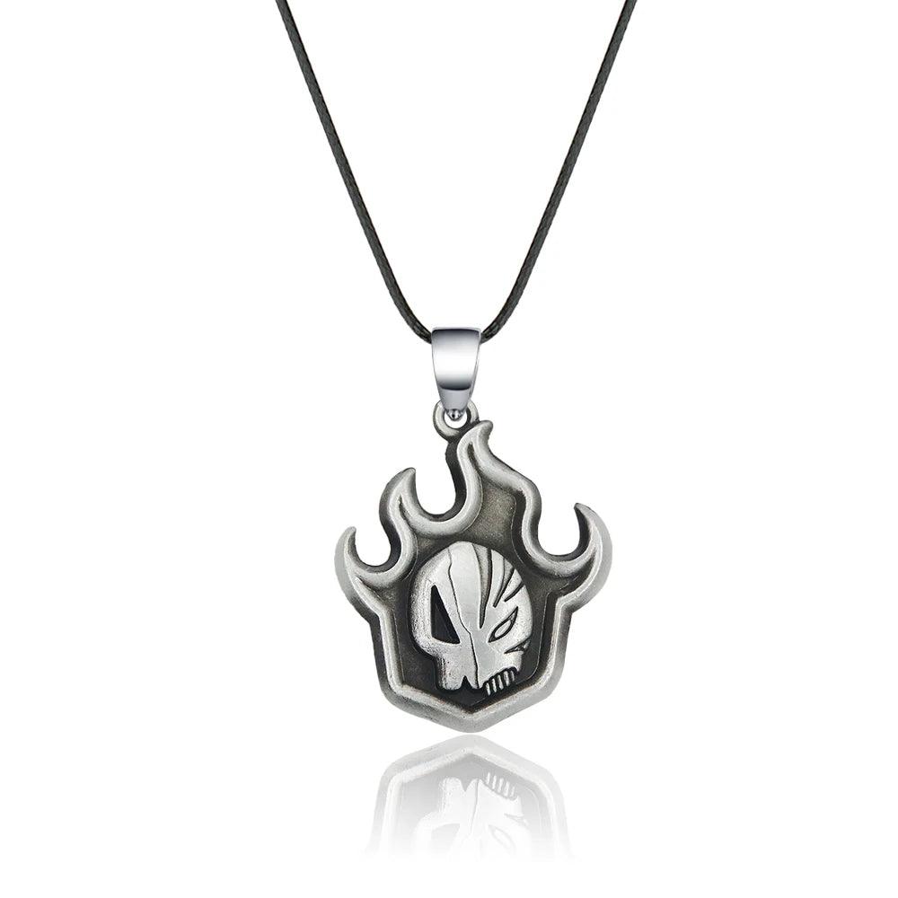 Anime Bleach Quincy Ishida Uryuu Necklace Cosplay Alloy Choker Chain Ginrei Gojiaku Amulet Pendant Necklace Jewelry Accessories