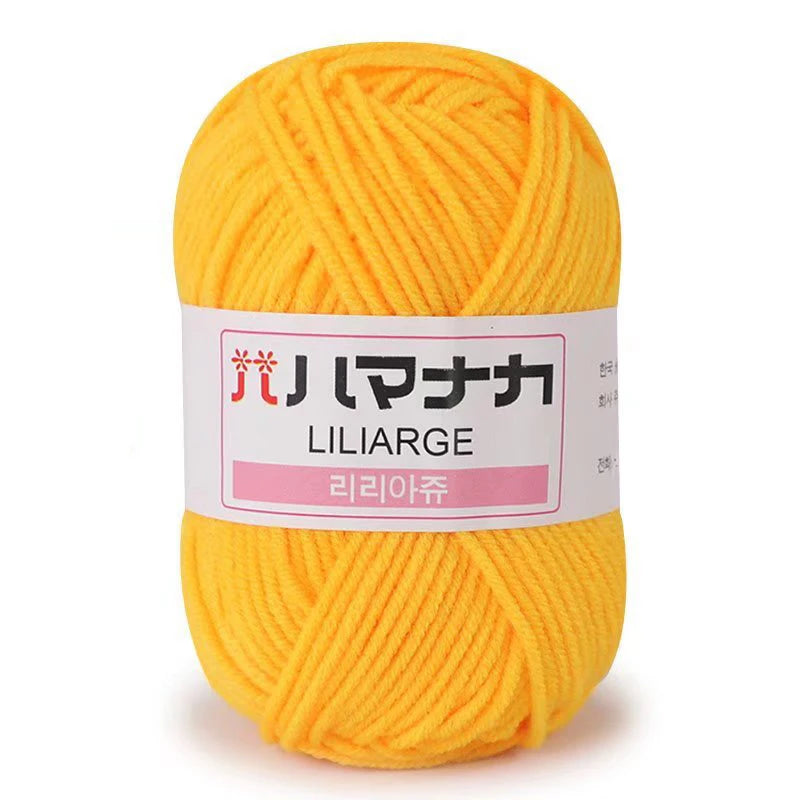 Soft Milk Cotton Knitting Yarn 25g Anti-Pilling High Quality 4ply Crochet Yarn for Scarf Sweater Hat and Doll Craft