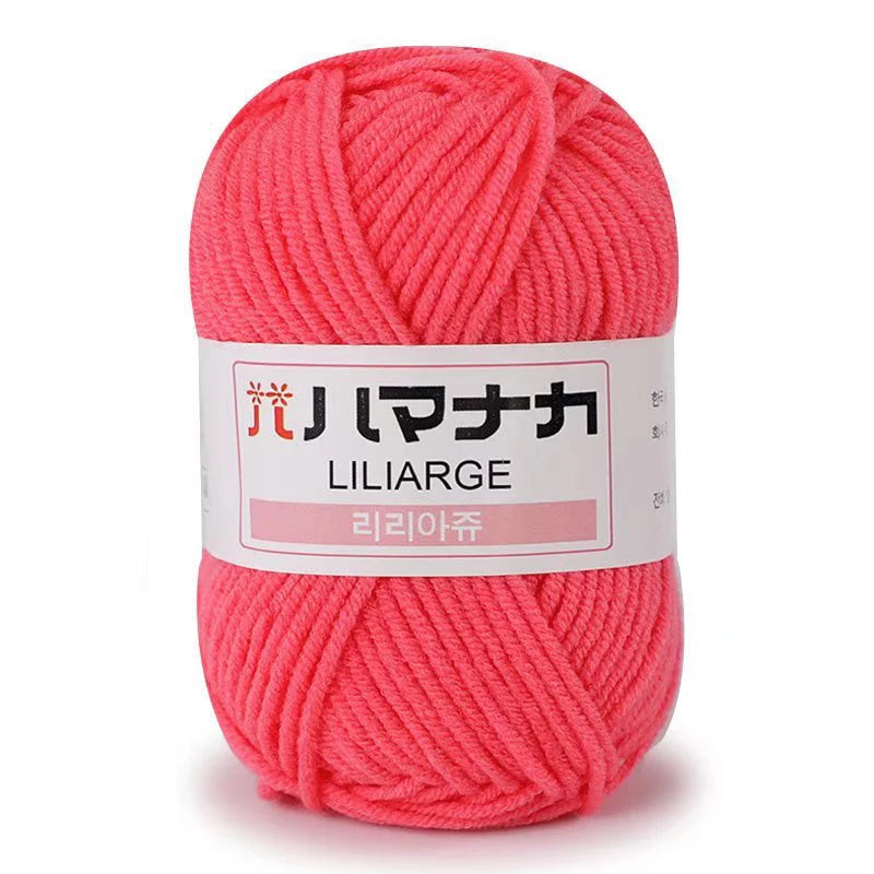 Soft Milk Cotton Knitting Yarn 25g Anti-Pilling High Quality 4ply Crochet Yarn for Scarf Sweater Hat and Doll Craft