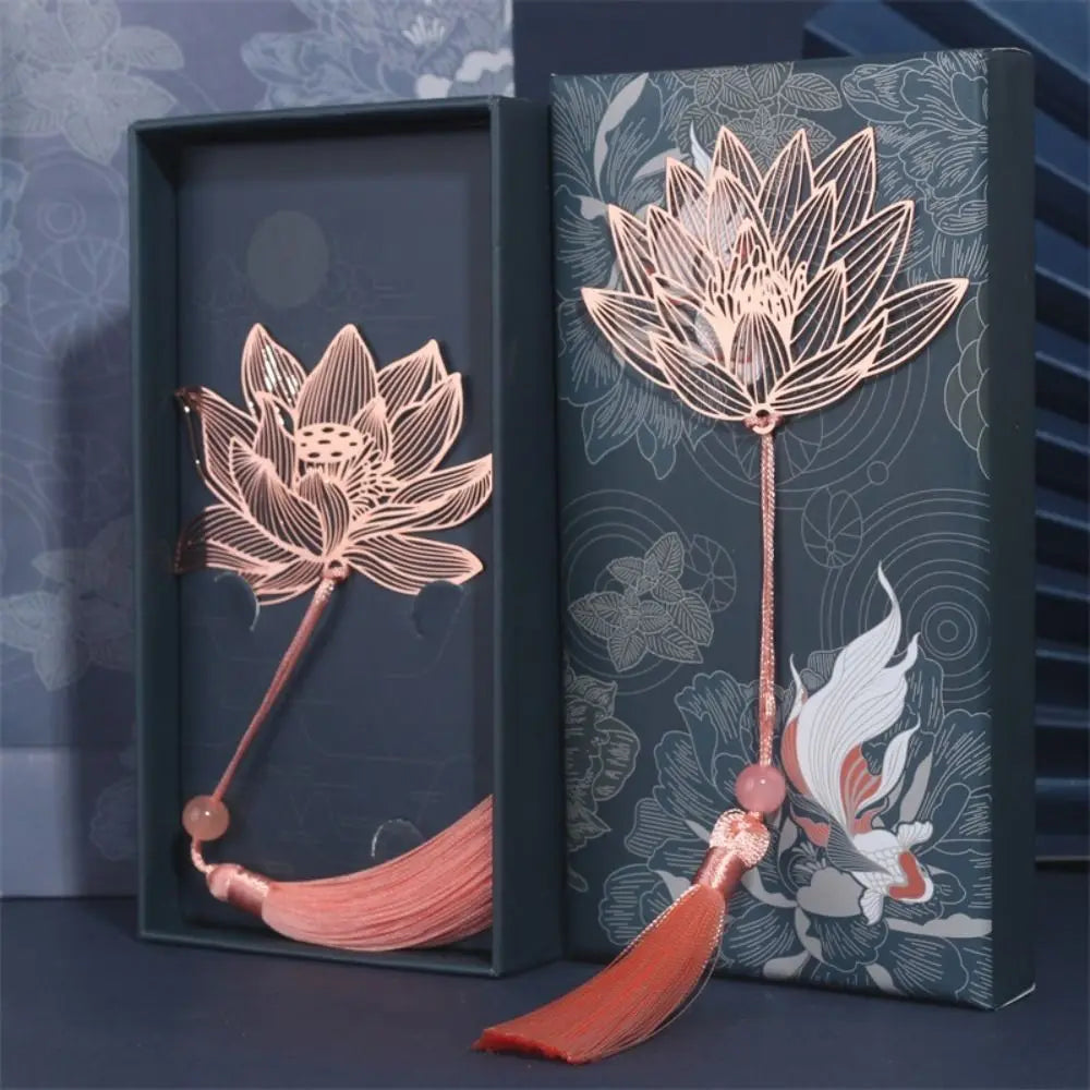 Metal Bookmark Chinese Style Vintage Creative Leaf Vein Hollow Maple Leaf Fringed Apricot Leaf Bookmark Gifts