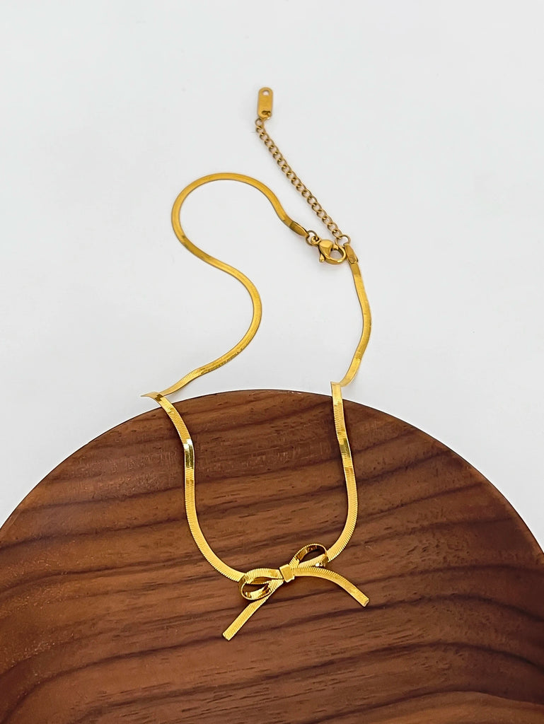 Peri'sbox Trendy Stainless Steel Fine Chain Heart Pendant Necklace for Women Gold Color Bowknot Snake Chain Free Tarnish Jewelry