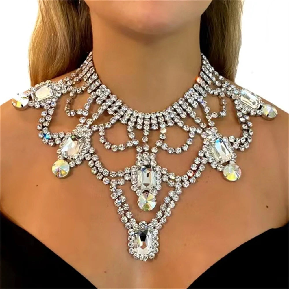 Exaggerated AB Crystal Pendant Large Necklace Women's Luxury Shiny Bridal Wedding Party Rhinestone Jewelry Necklace Accessories
