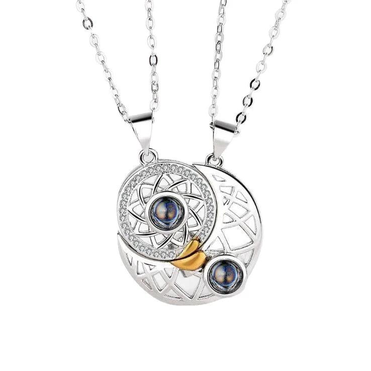 Fashion Couple Matching Necklace Sun Moon Necklaces for Lovers Gift Heart Magnetic Paired Pendant Jewelry Chain Choker 2 PCS/Set