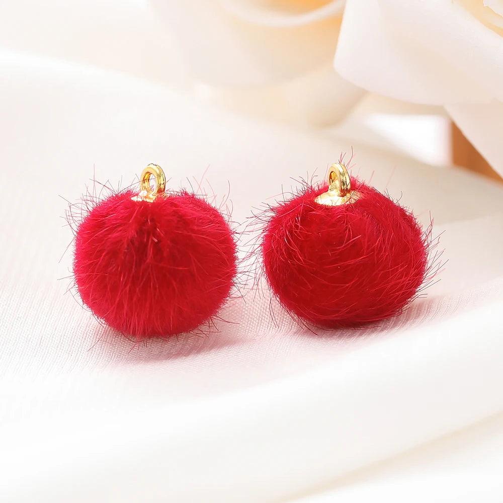 10pcs Plush Fur Covered Ball Beads Charms Pompom Beads Pendant for DIY Necklace Earring Bracelet Pendant Jewelry Making Supplies