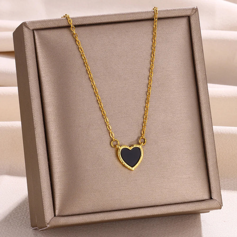 Fashion Necklaces 2022 Woman Stainless Steel Love Heart Pendant Necklaces Virgin Girls Jewelry Rose Gold Color Chain Link