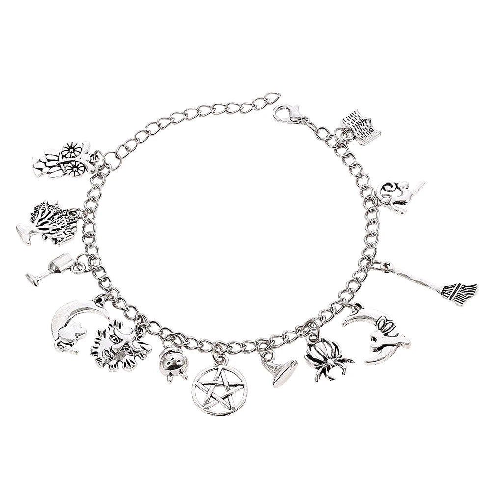 Horror Movie Friday Bracelet Killer Gothic Y2k Bangle Fashion Jewelry for Women Men Halloween Party Gift