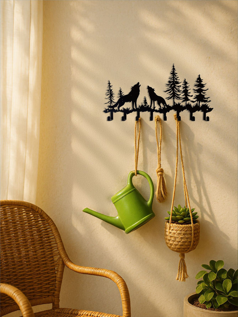 CIFbuy "Wolf Key Holder Wall Mount - 8 Hook Coat Rack for Keys, Hats & Scarves - Rustic Entryway Organizer for Hallway, Bedroom & Bathroom - Space-Saving Hom(TikTok/temu self-pickup orders)