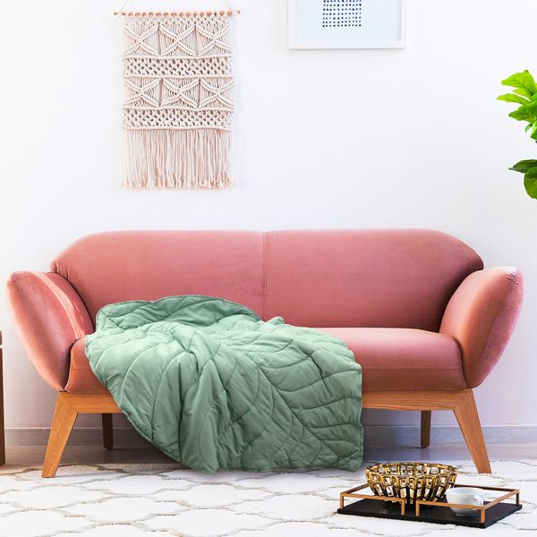 Dog Blanket Decor 3D Leaves Shaped Pet Blanket Cushion Household Dog Bed Cat Bed Pet Blanket Warm Soft Plush Blankets for Dog Blankets and Cat Blanket, Couch, Sofa (42x56 inches,Green)
