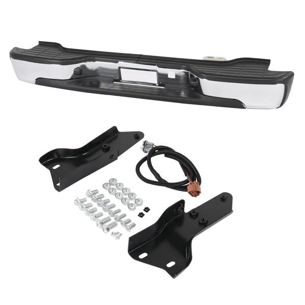 Pickup Rear Bumper Chevrolet Suburban 1500 2000-2006 - Silver/Steel