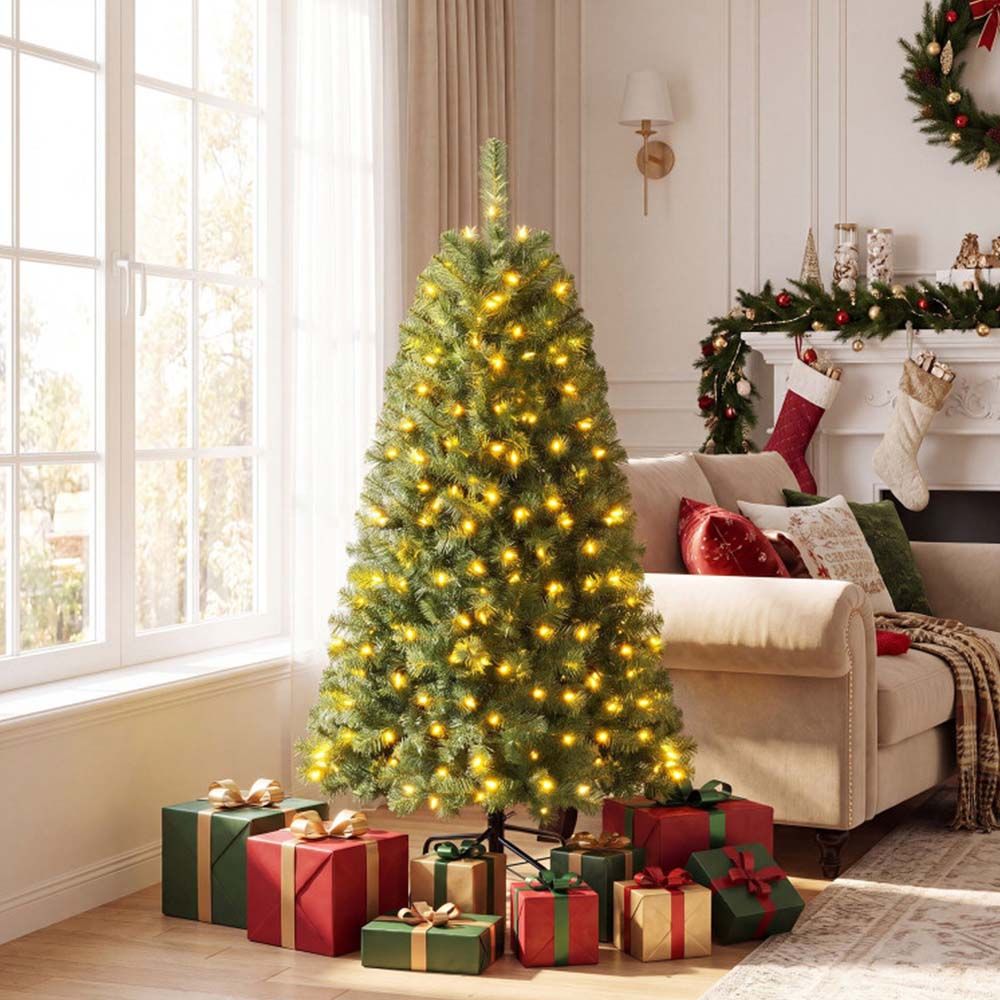 Pre-Lit Artificial Christmas Tree with 200/500 Warm White LED Lights